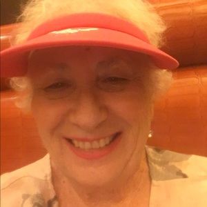 Meet your Posher, Esther